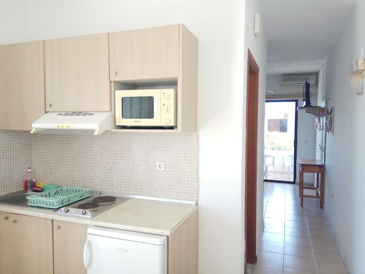 Kyriakos Studios Afantou Luaran gambar