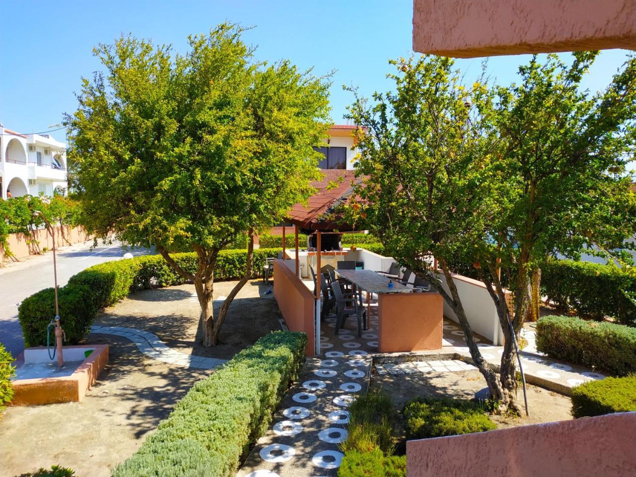 Kyriakos Studios Afantou Luaran gambar